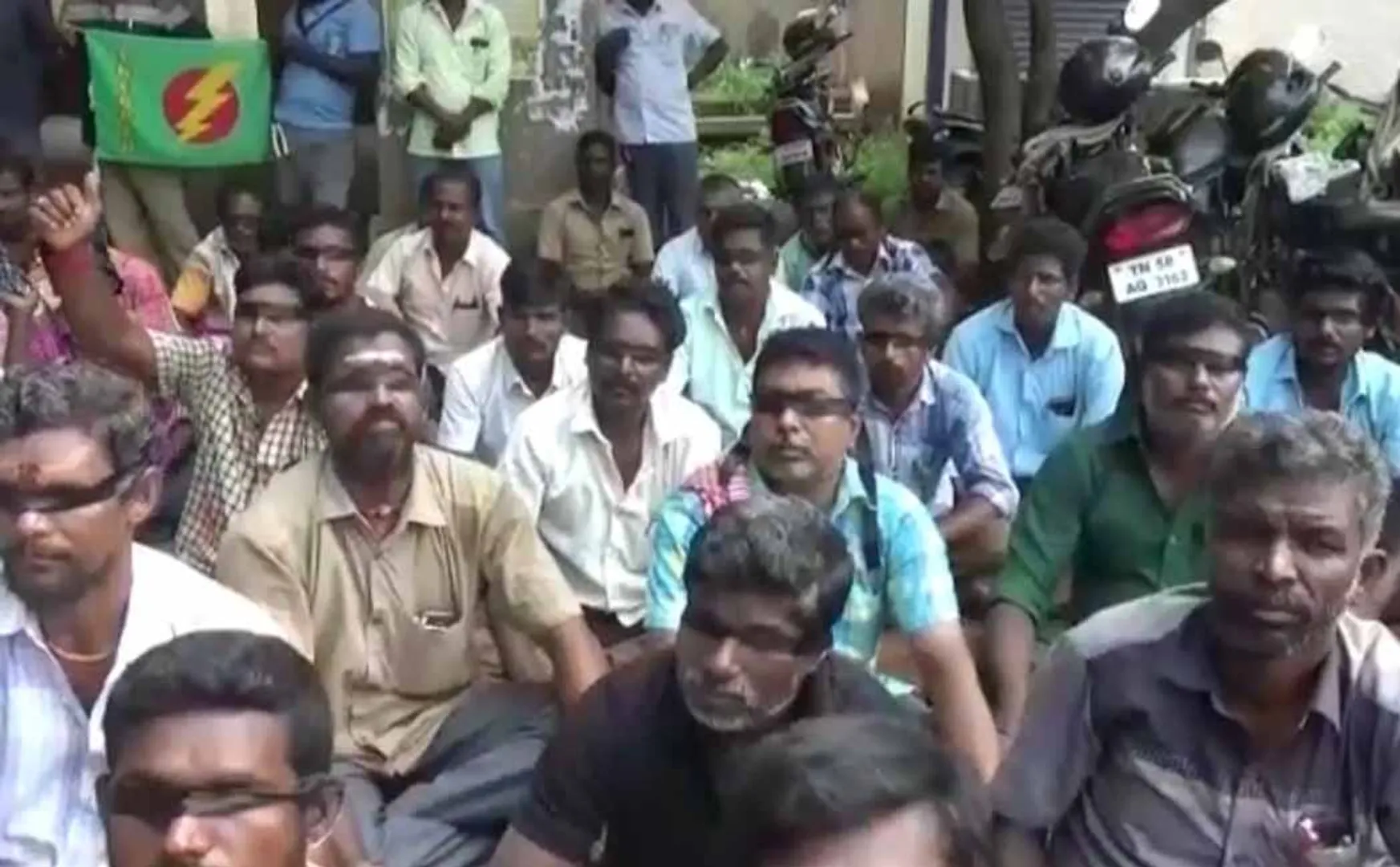 contract workers protest